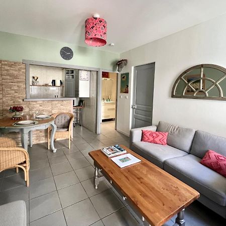 La Courette - T2 Plus Parking Gratuit Ним Экстерьер фото